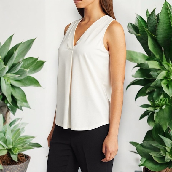 Anne Klein Harmony Pleat Neck Shell Top - Picture 10 of 16